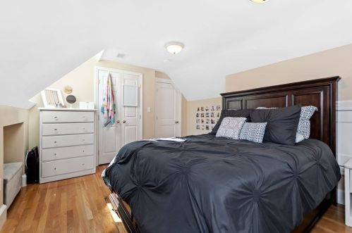 47 Washington St, Newton MA 02458-1450 exterior