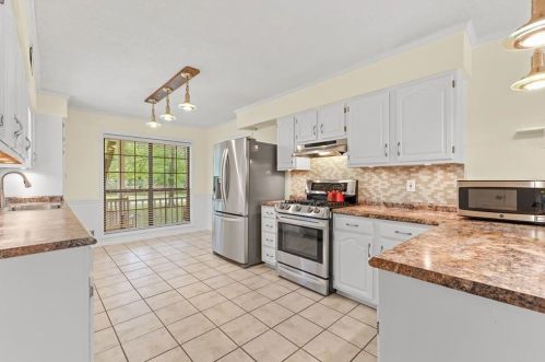 110 Pond Dr, Stockbridge GA 30281-5192 exterior