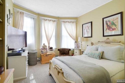 181 Windsor St, Kearny NJ 07032-2132 exterior