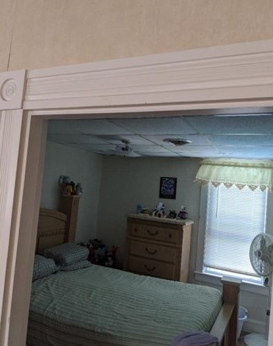 1007 Rock St, Fall River MA 02720-3212 exterior