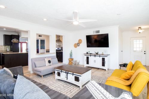 7747 13th St, Phoenix AZ  85020-4224 exterior