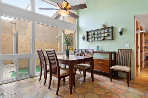 10632 11th St, Phoenix AZ 85020-1180 exterior