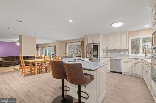 9757 Polished Stone, Columbia MD 21046-2802 exterior