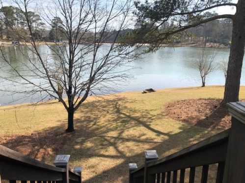 2091 Napoli Cir, Conyers GA 30012-2954 exterior