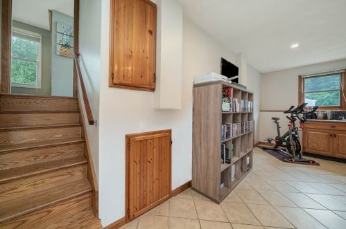 395 King James Blvd, Taunton MA  02780-7703 exterior