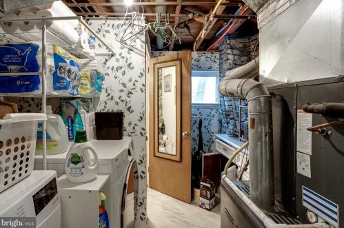 180 Sacramento Ct, West Deptford NJ  08051-1361 exterior