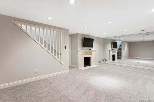 4655 Ogden St, Englewood CO 80113-5919 exterior