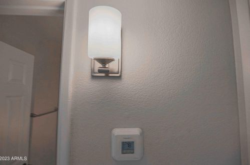 1719 Beverly Ln, Phoenix AZ  85022-2889 exterior