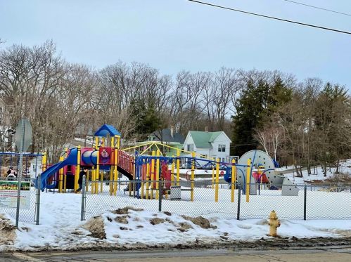 646 Pequoig Ave, Royalston MA 01331-1502 exterior