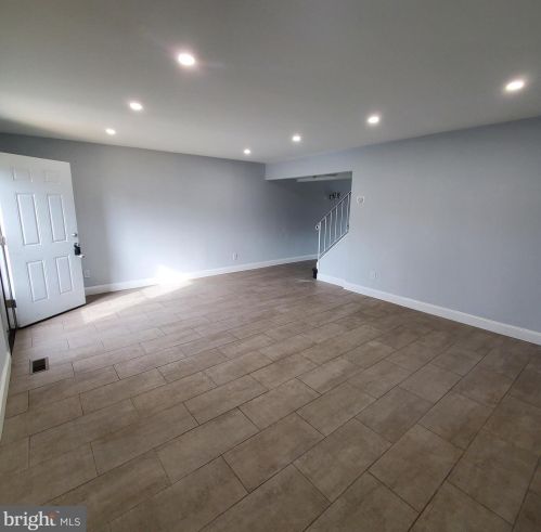 3 Marcia Ct, Erial NJ  08081-2018 exterior