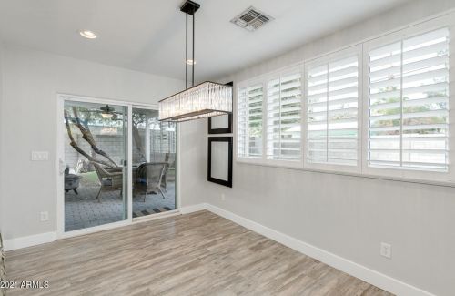 3340 Clarendon Ave, Phoenix AZ 85031-3140 exterior