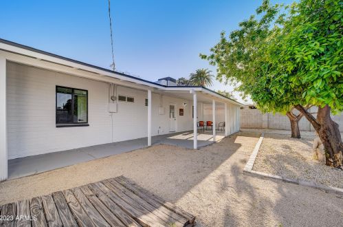 3520 Amelia Ave, Phoenix AZ 85037-2365 exterior