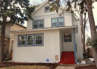 3504 Grove Ave, Forest View, IL 60402-3562