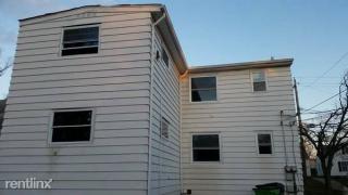 5058 Henry St, Cleveland OH  44125-1757 exterior