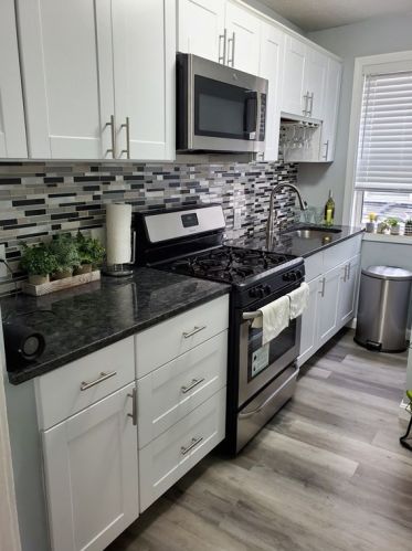 2 Avon St, Lawrence MA 01841-2632 exterior