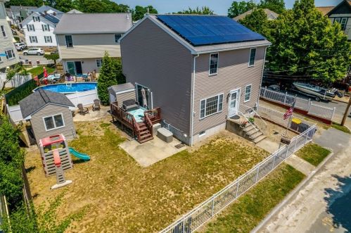 184 Marchand St, Fall River, MA 02726-2820