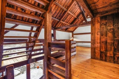 256 Mt Blue St, Hingham MA 02061-1010 exterior