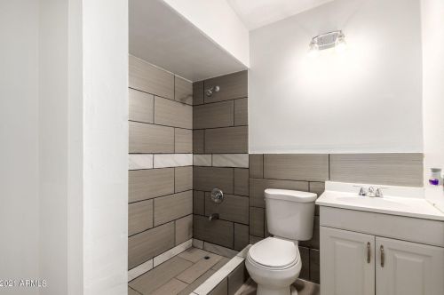 4718 49 Ave, Phoenix AZ 85031-1308 exterior