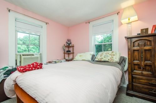 102 Main St, Acton MA 01720-3553 exterior