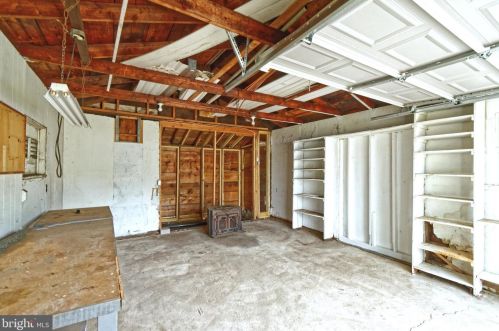 711 Columbia Blvd, West Deptford NJ  08063-1307 exterior