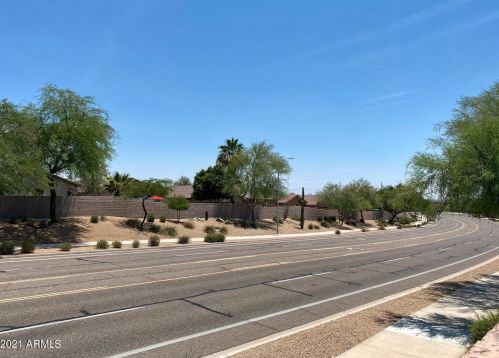 16425 17th Dr, Phoenix AZ  85045-1649 exterior