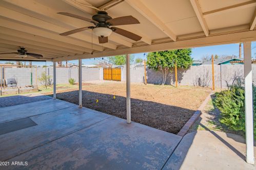 1724 Clarendon Ave, Phoenix AZ 85033-4121 exterior