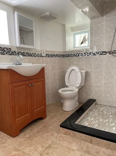 195 Adams St, Newton MA 02458-1351 exterior