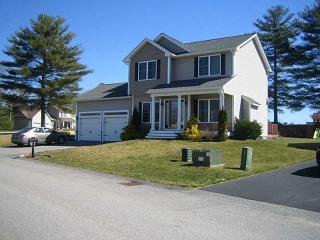 2 Timber Ln, Escoheag, RI 02822-3439