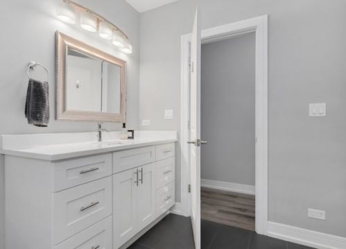 4131 Home Ave, Forest View IL 60402-1618 exterior