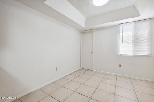 4006 44th Pl, Phoenix AZ  85040-2057 exterior