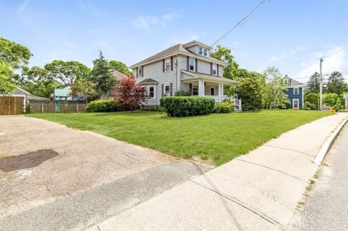 38 Highland Rd, Wareham, MA 02571-1458