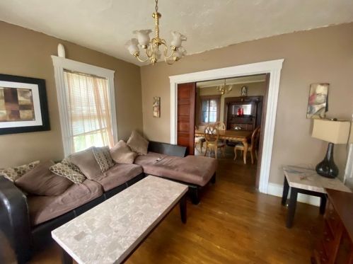 7 Kendall St, Worcester MA 01605-2715 exterior