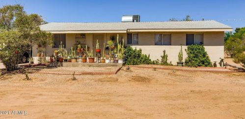 18830 29th Pl, Phoenix, AZ 85050-3435