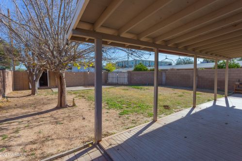 4221 27th St, Phoenix AZ 85016-5703 exterior