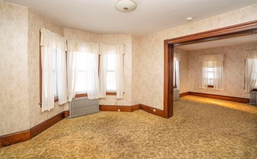 50 Caswell St, Taunton MA 02718-1120 exterior