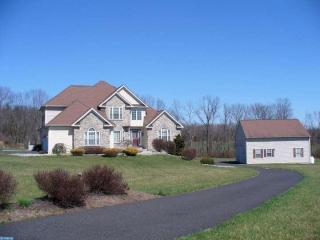 112 Moyer Rd, Telford, PA 18969-1523