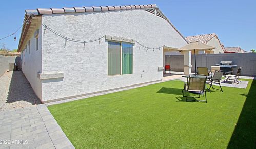 6426 38 Dr, Phoenix AZ 85029-2007 exterior