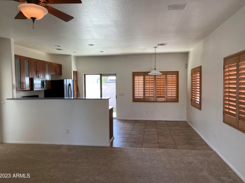 5630 26th Pl, Phoenix, AZ 85040-3659