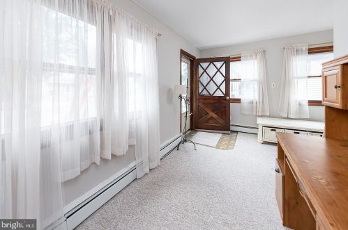 558 Billings Ave, West Deptford, NJ 08066-1160