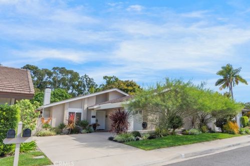 24 Whistling Swan, Irvine CA 92604-4527 exterior