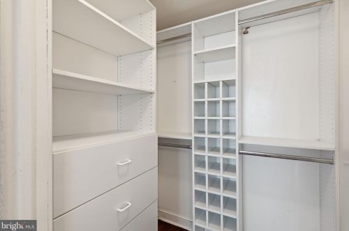 935 6th St, Philadelphia PA  19123-1405 exterior