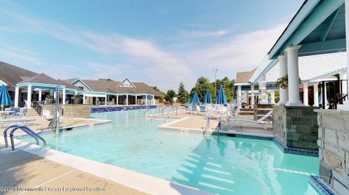 11 Manchester Ct, Jackson Twp NJ 08527-3972 exterior