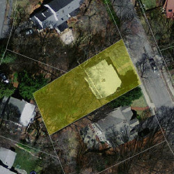 28 Nantucket Rd, Newton MA  02461-1408 aerial view