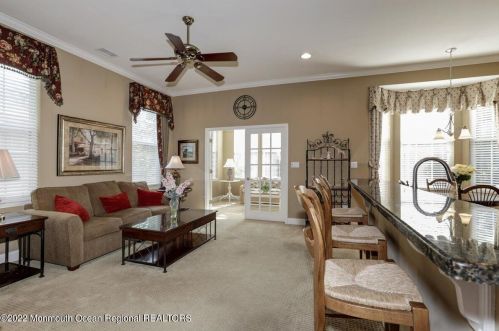 15 Carlisle Dr, Jackson Twp NJ 08527-6304 exterior