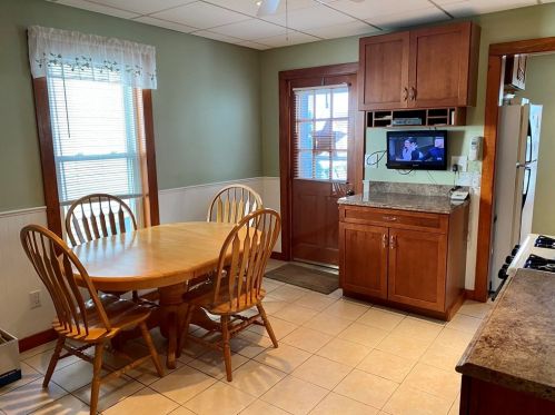 58 Bradford St, Everett MA 02149-1247 exterior