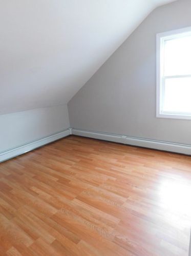 951 Rodman St, Fall River MA  02721-3947 exterior