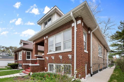 1617 Clinton Ave, Forest View, IL 60402-1608