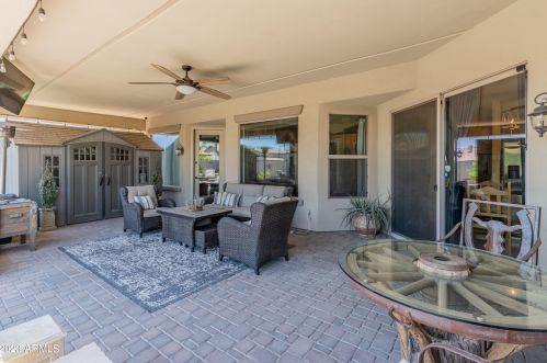 26205 56 Dr, Phoenix AZ 85031-1831 exterior