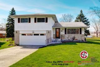 1269 Bosworth Sq, Columbus, OH 43229-1327