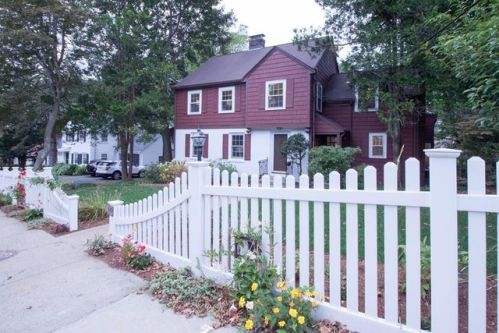 55 Langdon St, Newton, MA 02458-1803